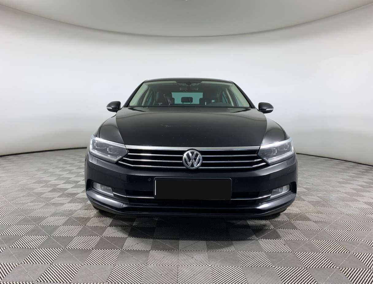 Volkswagen Passat, 2019 Фото №2