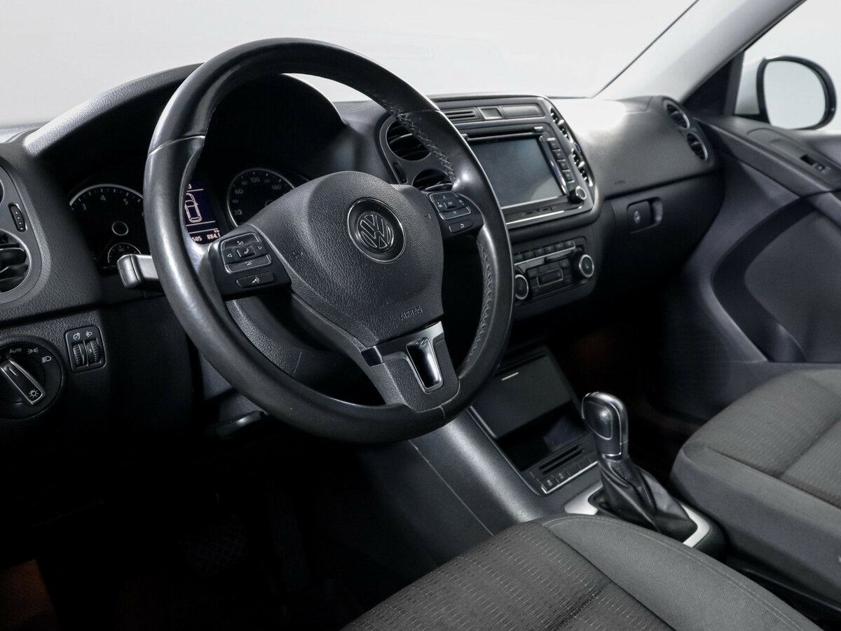 Volkswagen Tiguan I Рестайлинг, 2012 Фото №10