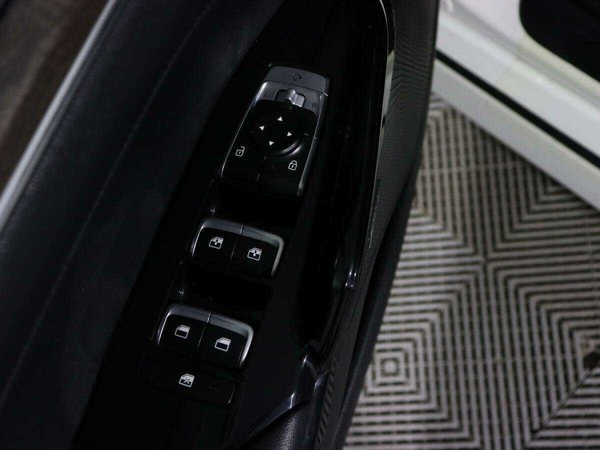 Kia K5, 2020 Фото №15