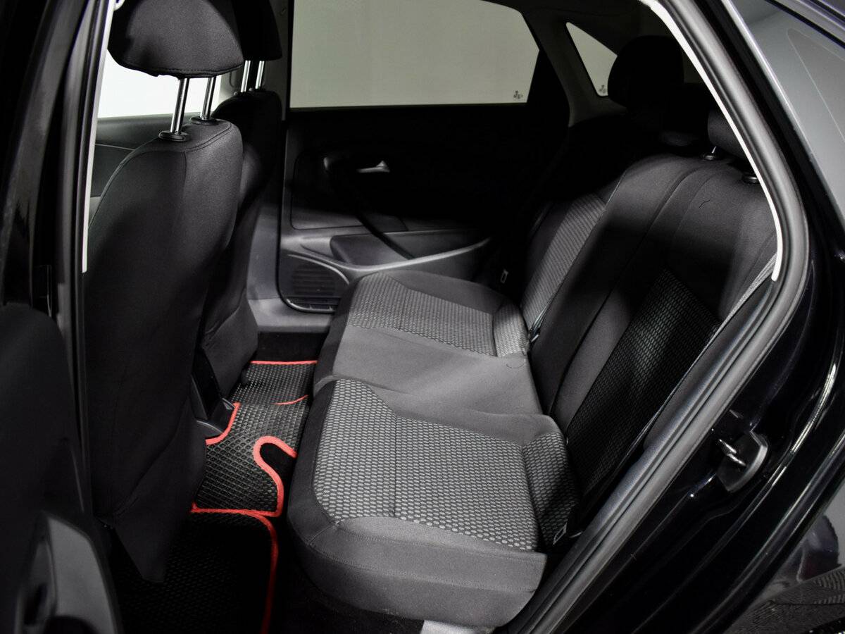 Volkswagen Polo V, 2013 Фото №11