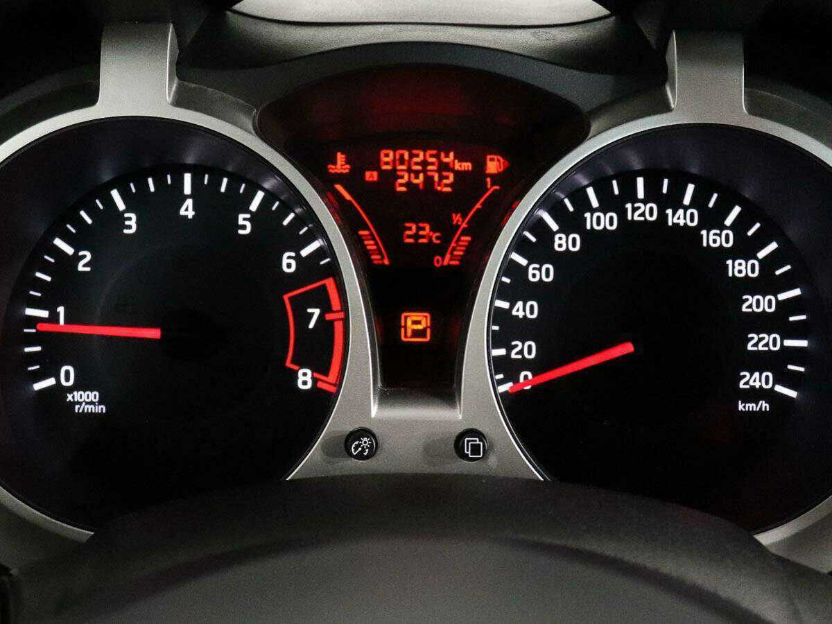 Nissan Juke, 2015 Фото №10