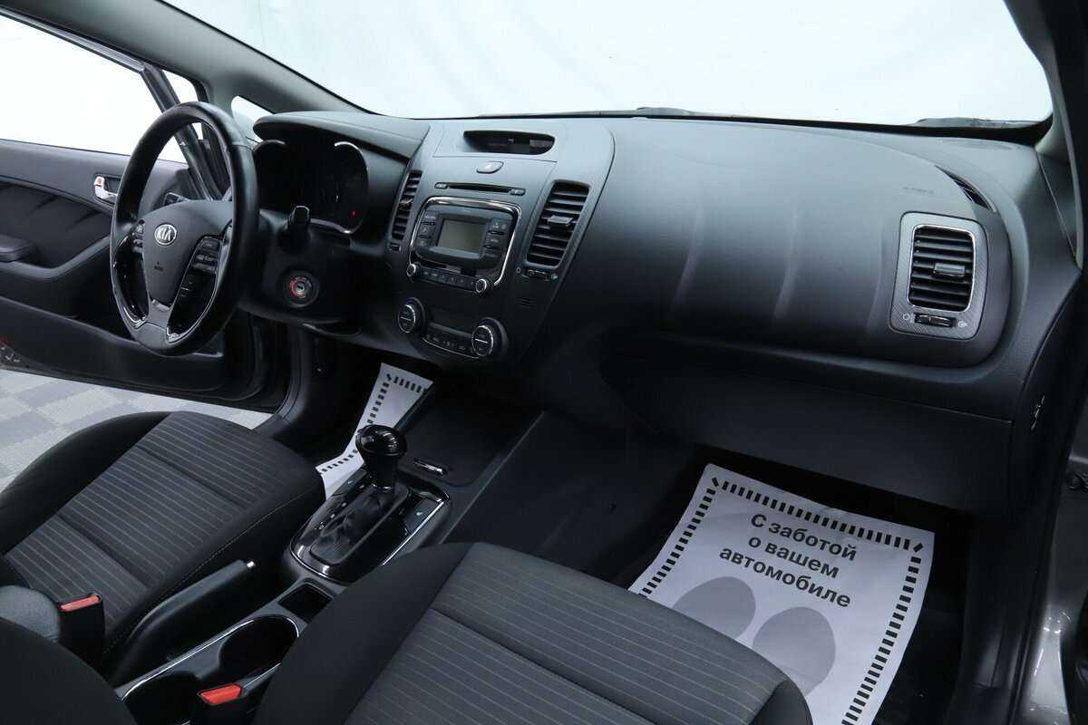 Kia Cerato, 2018 Фото №15