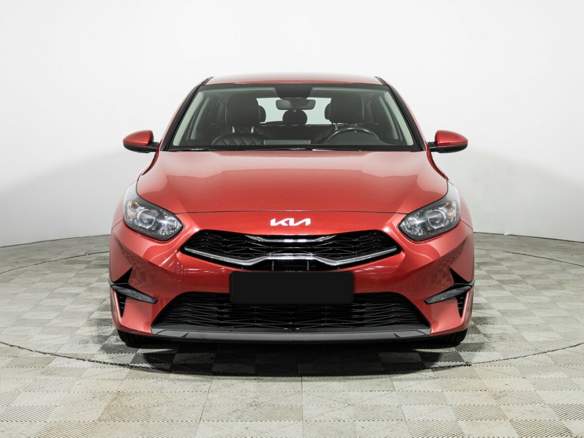 Kia Ceed III Рестайлинг, 2022 Фото №2