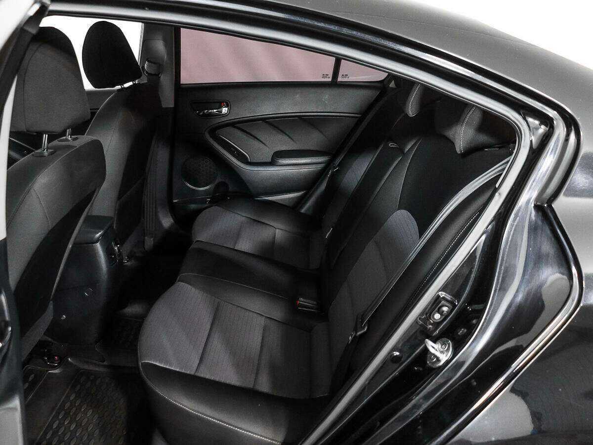 Kia Cerato, 2017 Фото №10