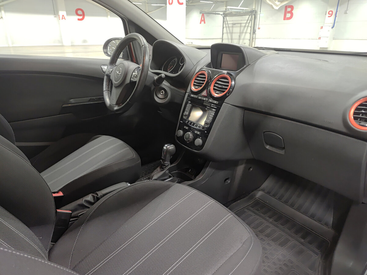 Opel Corsa D Рестайлинг II, 2012 Фото №11