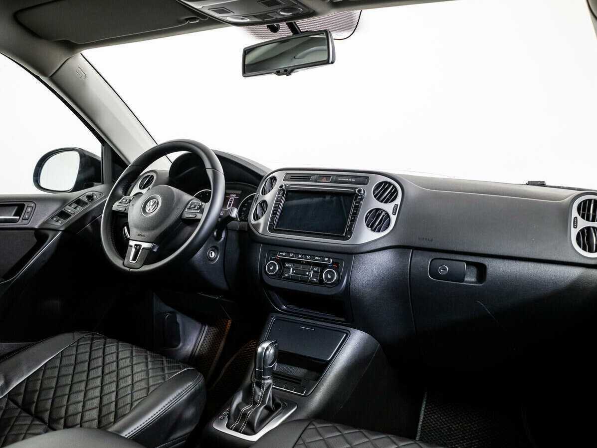 Volkswagen Tiguan, 2015 Фото №7
