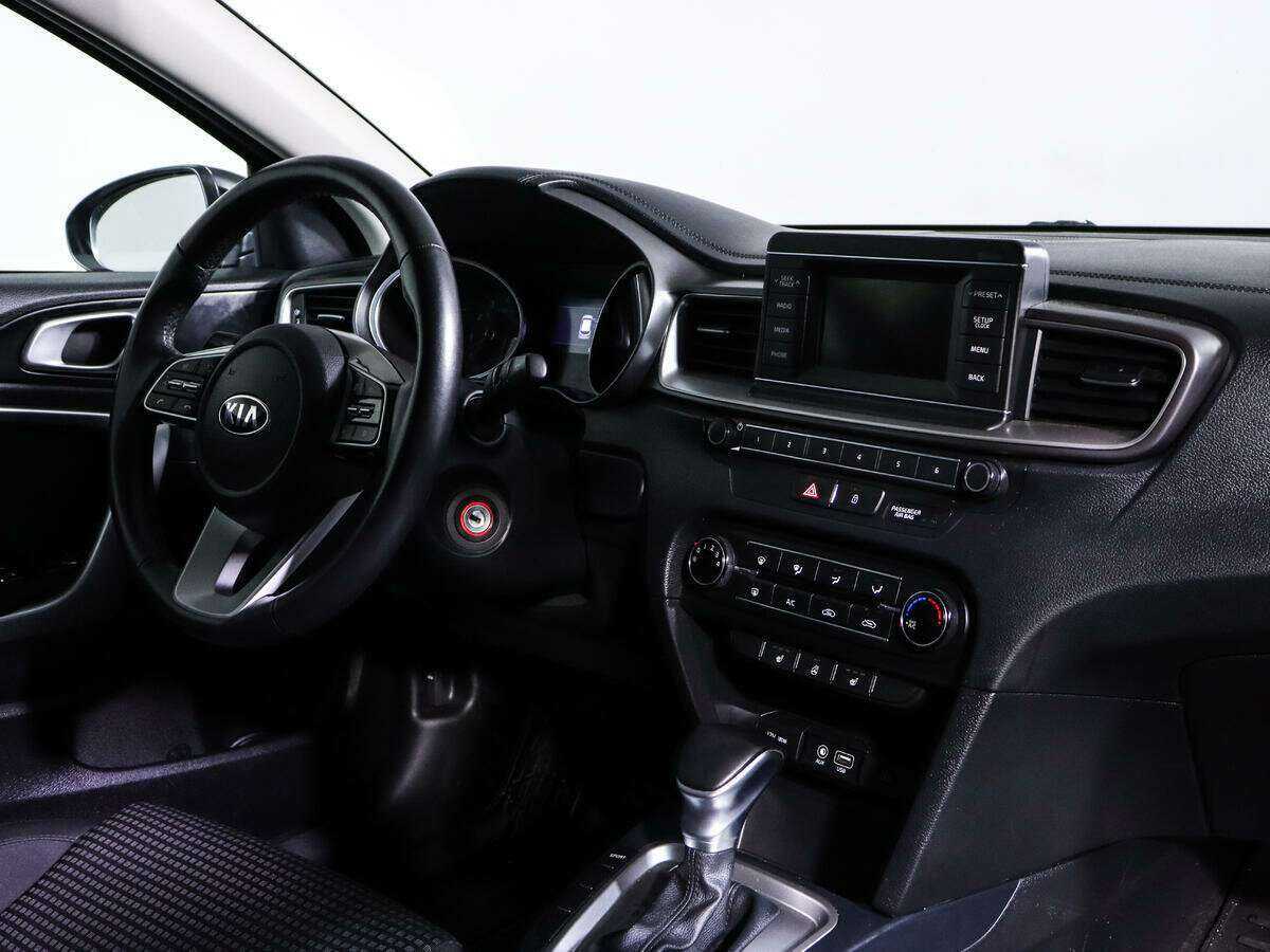 Kia Ceed, 2019 Фото №7