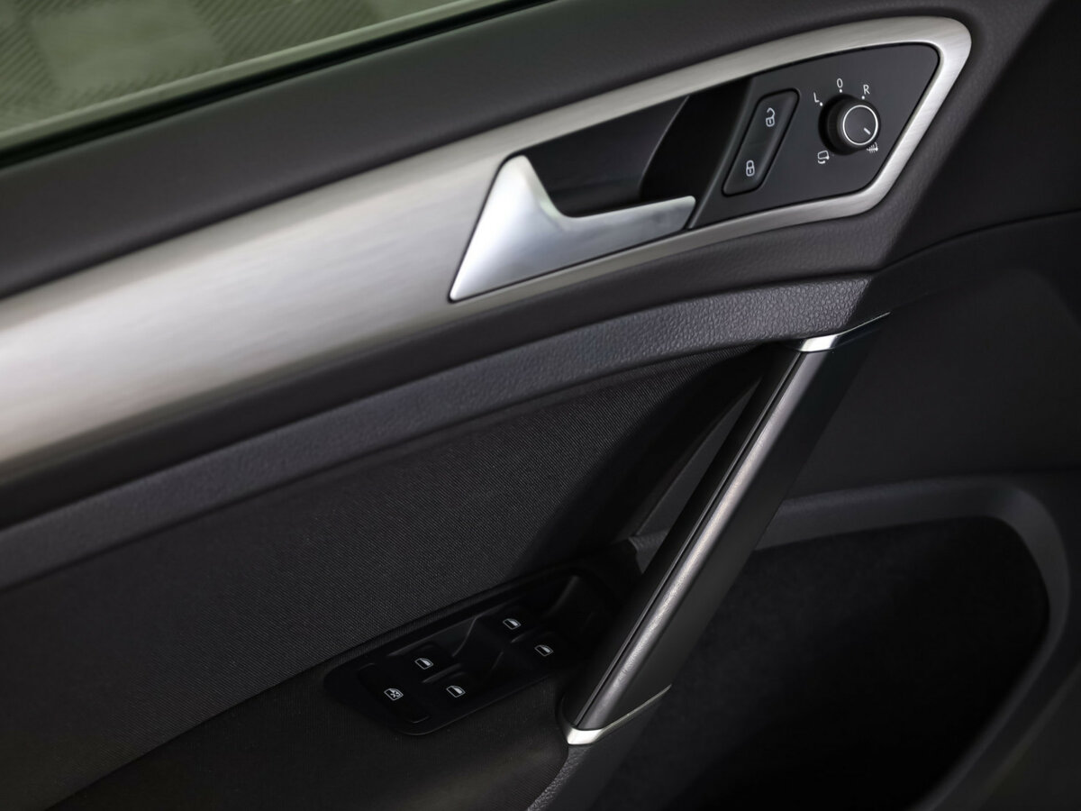 Volkswagen Golf VII, 2015 Фото №12