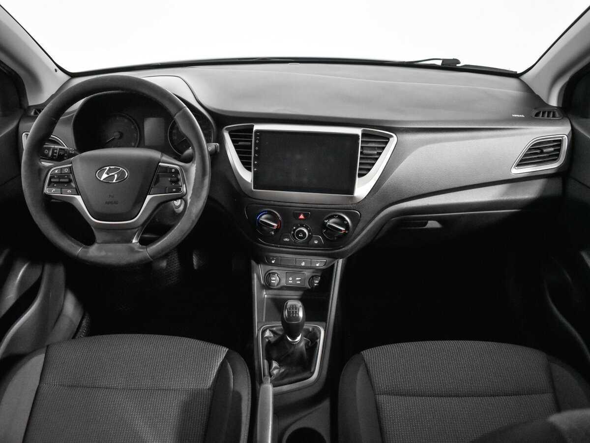 Hyundai Solaris, 2017 Фото №12