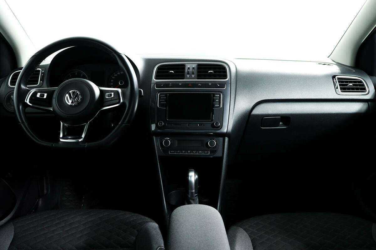 Volkswagen Polo, 2019 Фото №11