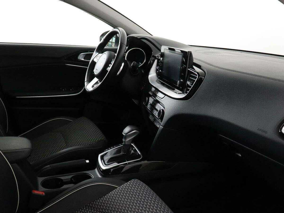 Kia Ceed, 2021 Фото №6