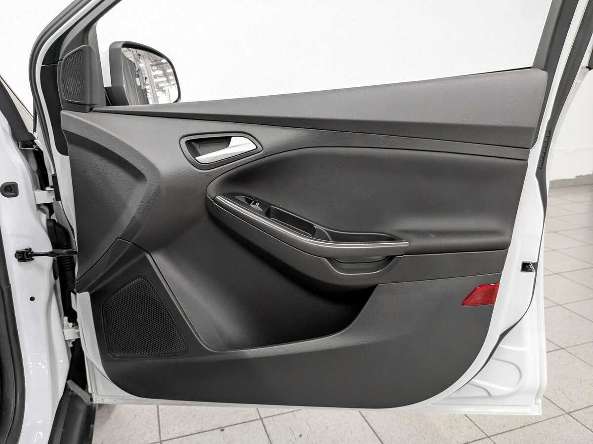 Ford Focus, 2015 Фото №21