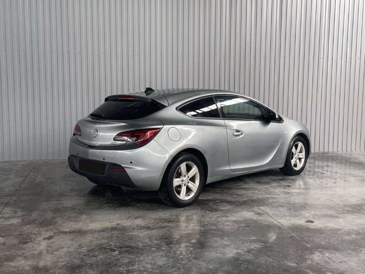 Opel Astra GTC, 2012 Фото №5