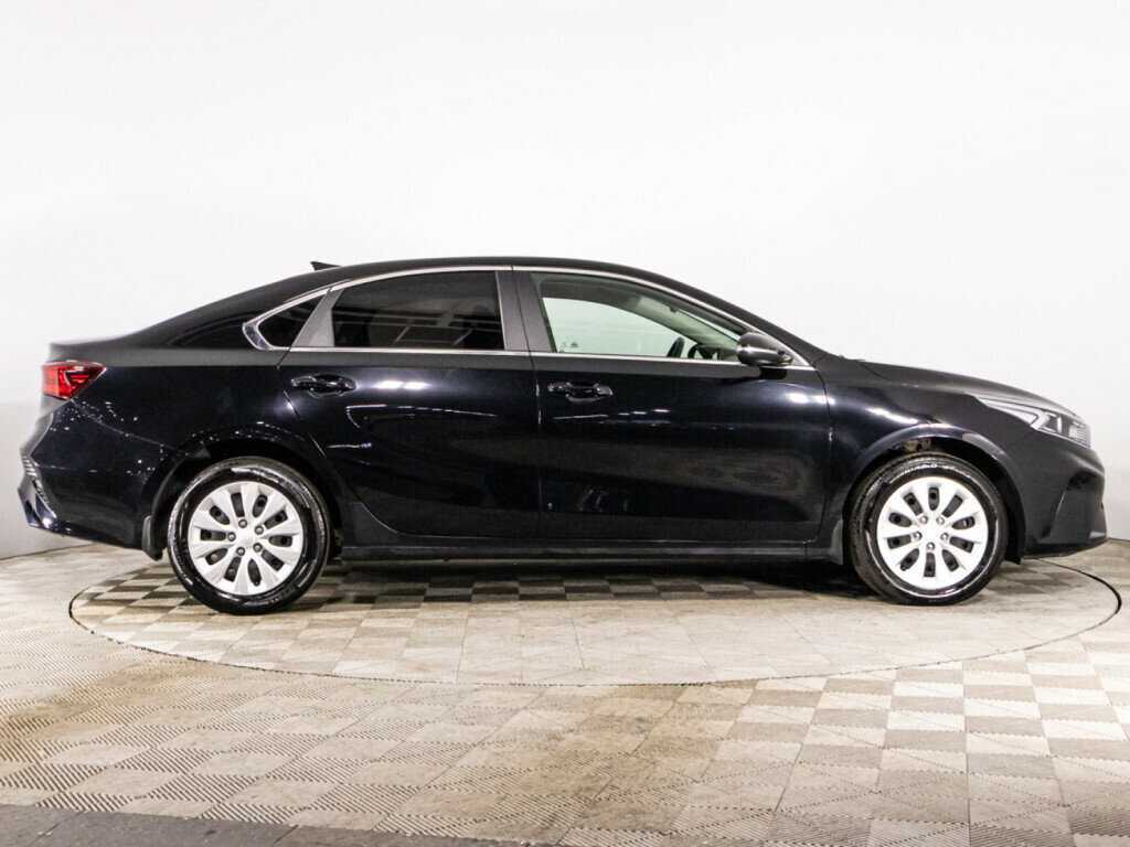 Kia Cerato, 2022 Фото №4