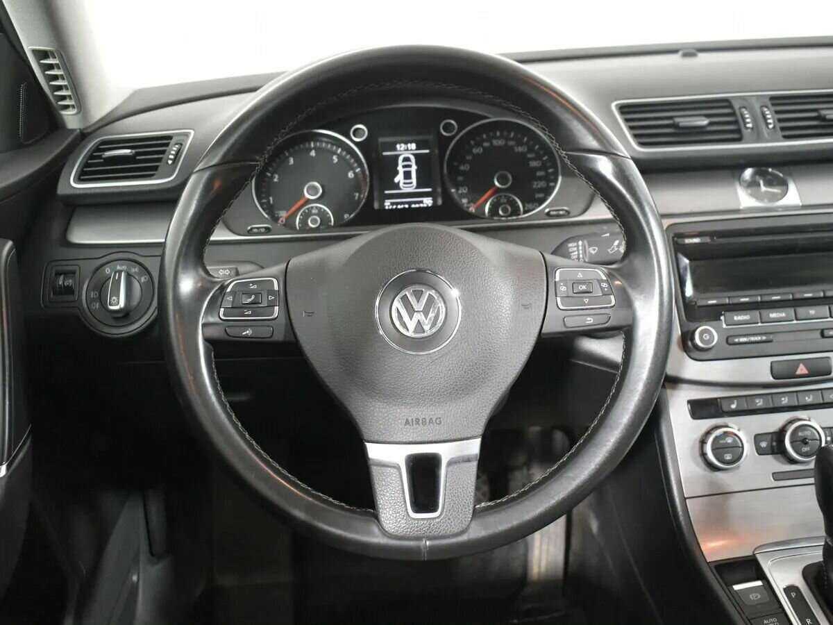 Volkswagen Passat, 2014 Фото №15