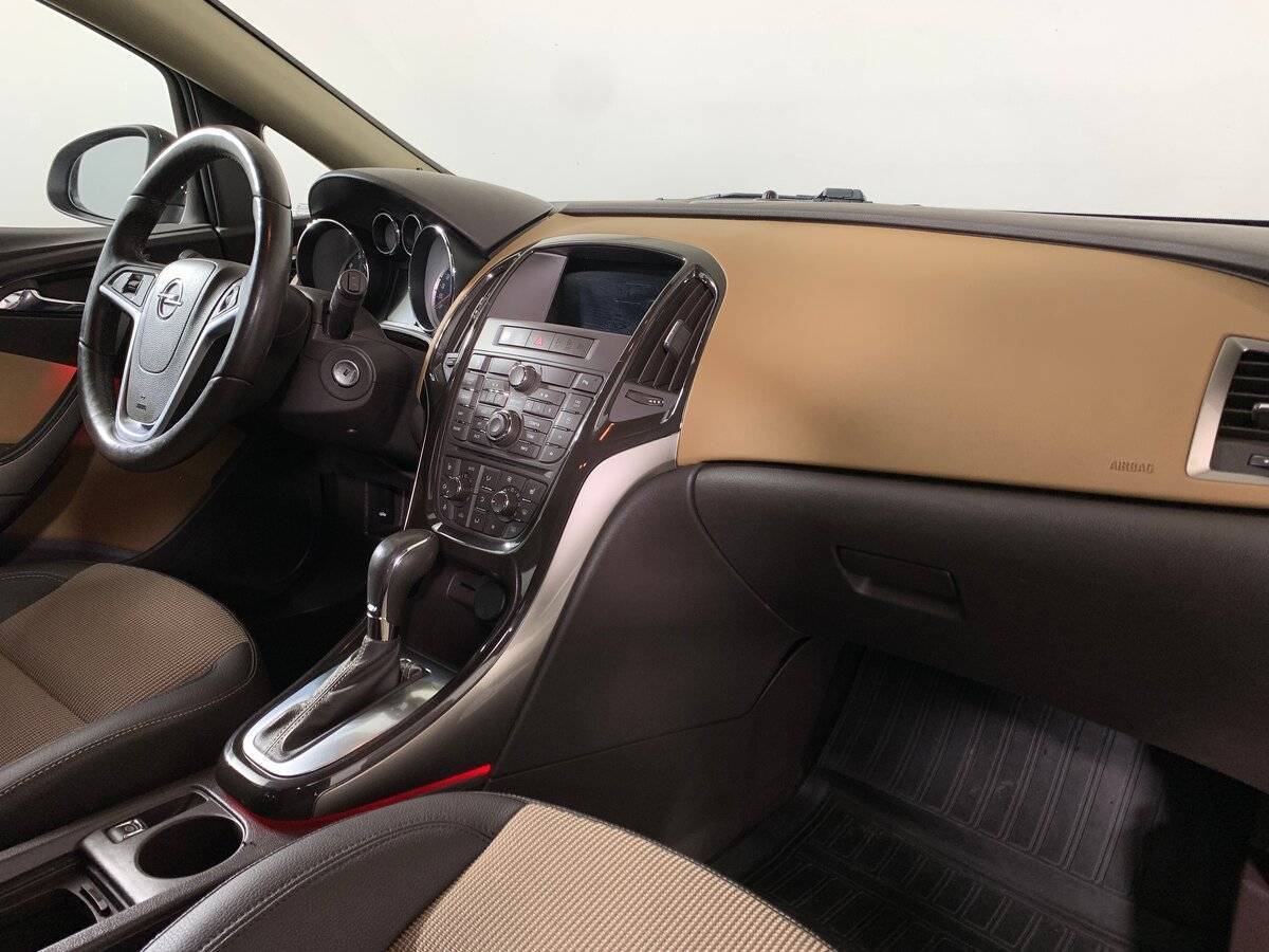 Opel Astra, 2013 Фото №12