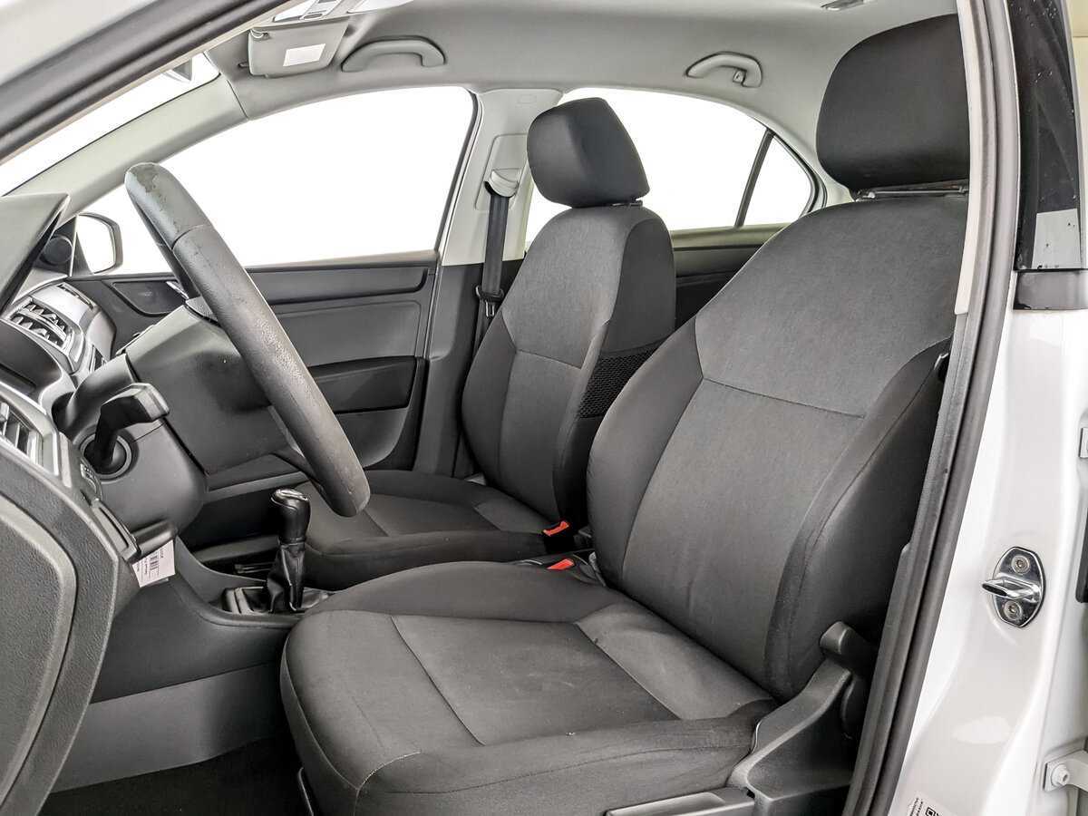 Skoda Rapid, 2017 Фото №20