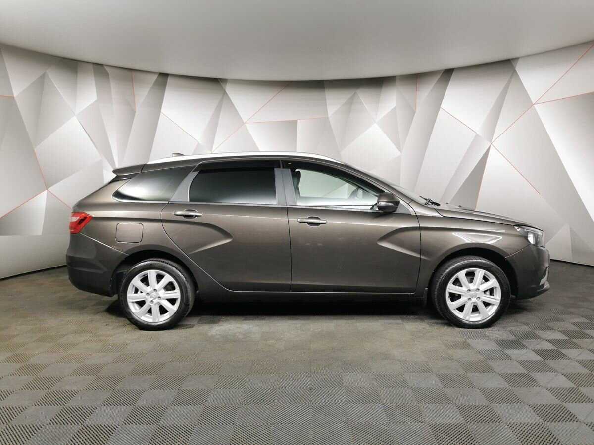 Lada (ВАЗ) Vesta SW, 2022 Фото №6