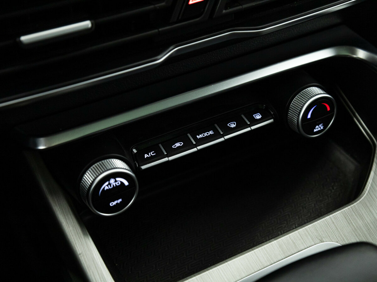 Geely Coolray I, 2023 Фото №19