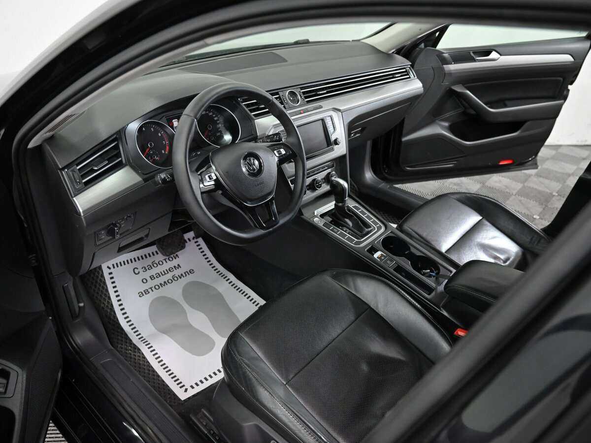 Volkswagen Passat, 2016 Фото №5