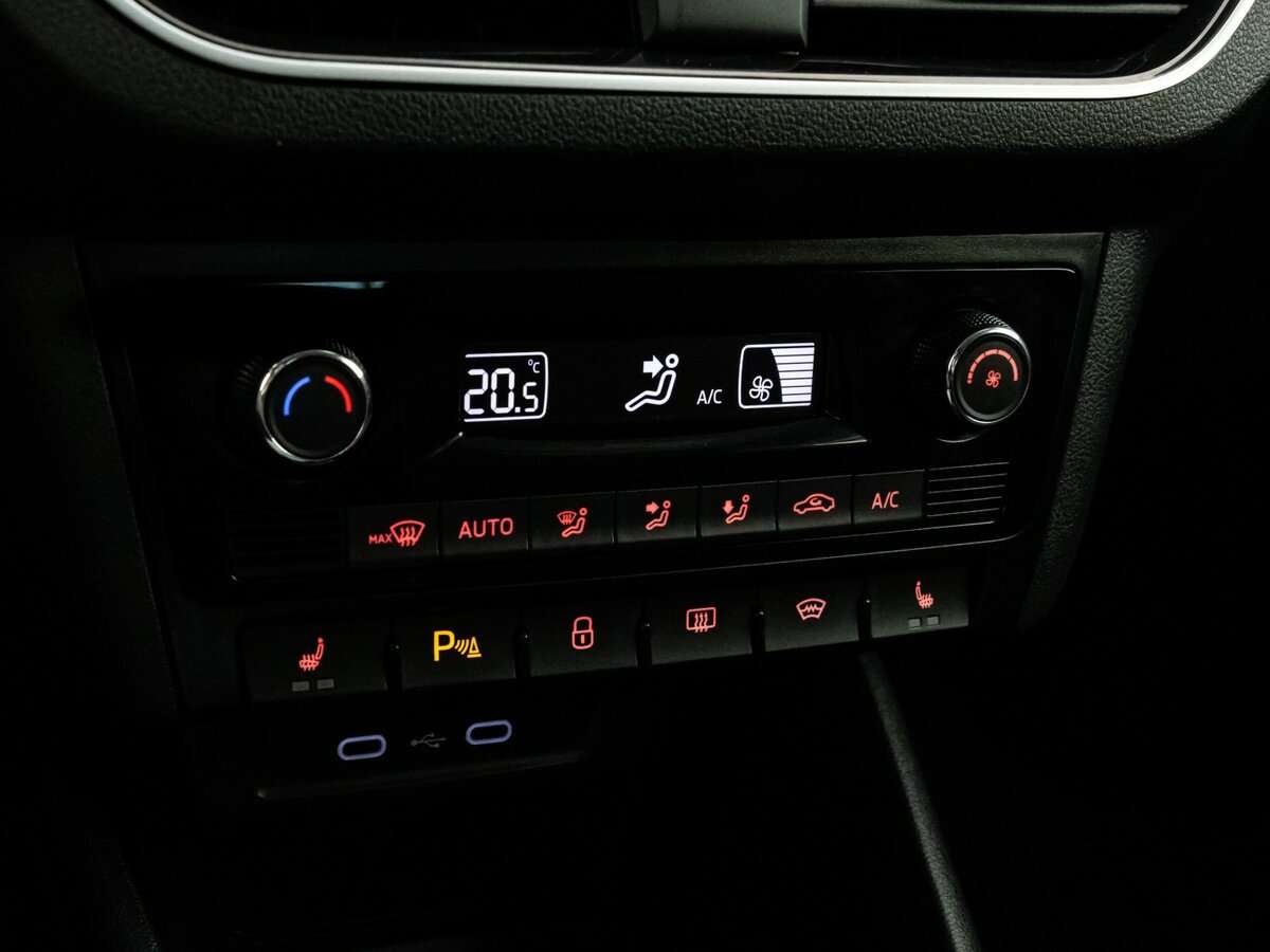 Volkswagen Polo, 2021 Фото №15