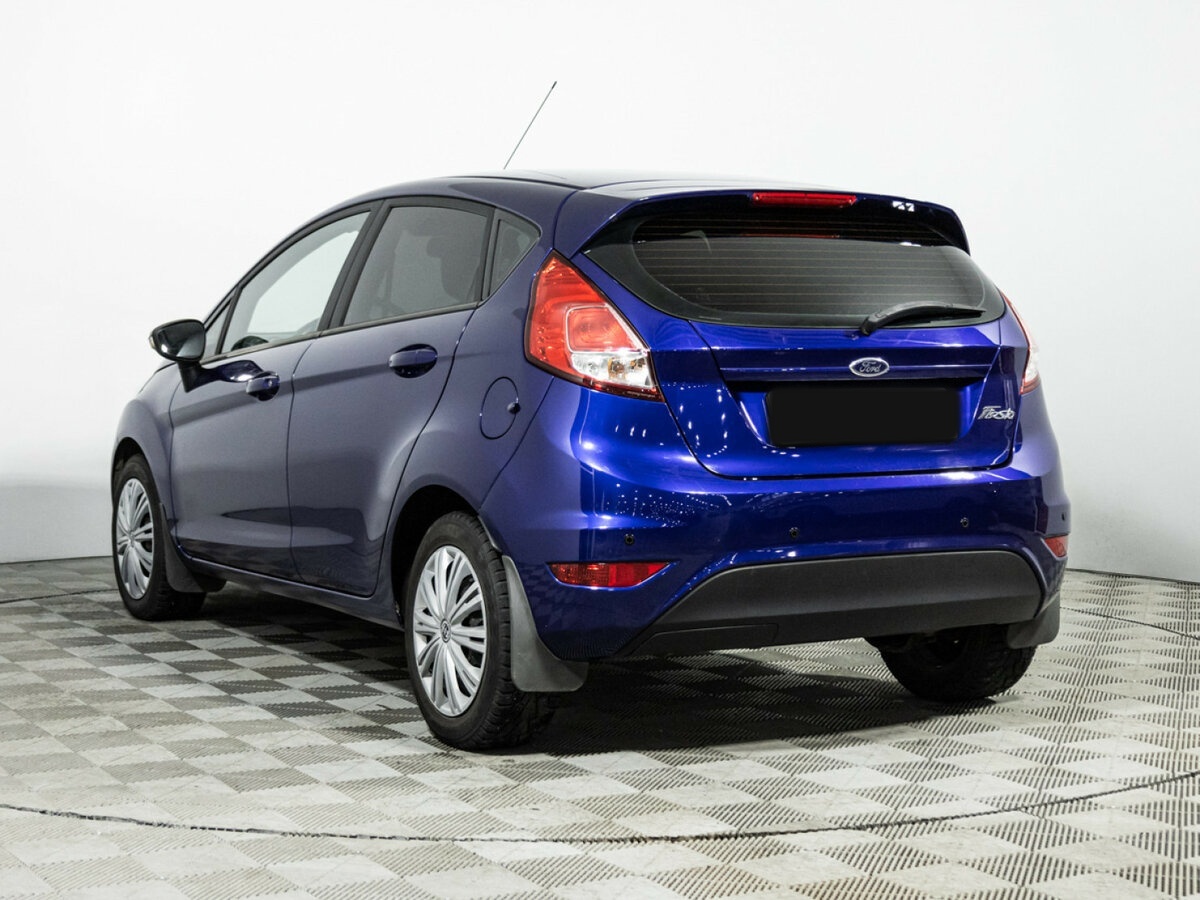 Ford Fiesta Mk6 Рестайлинг, 2016 Фото №7