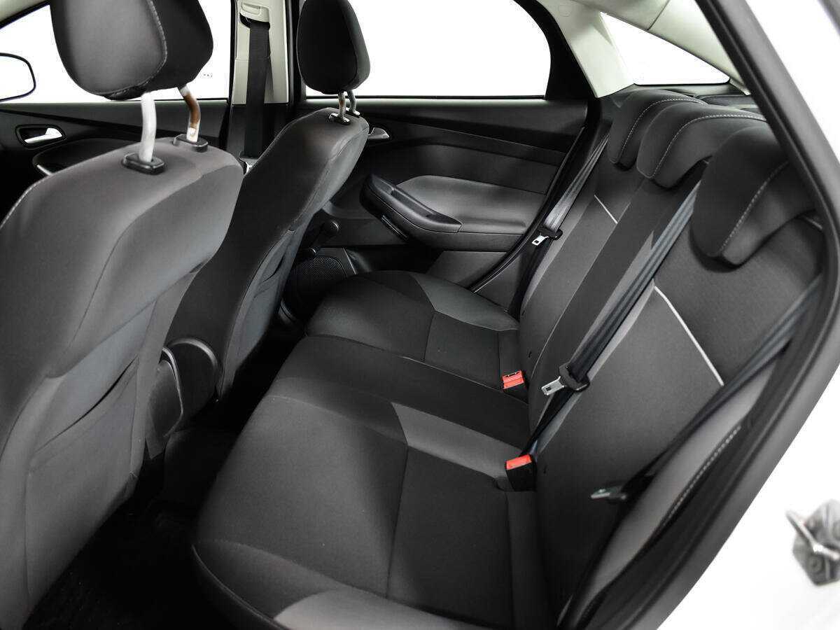 Ford Focus, 2012 Фото №8