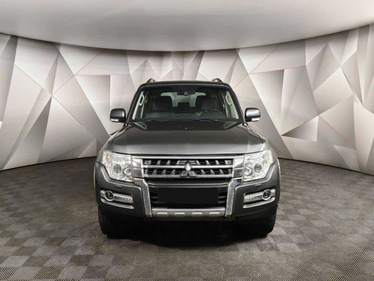 Mitsubishi Pajero, 2015 Фото №7