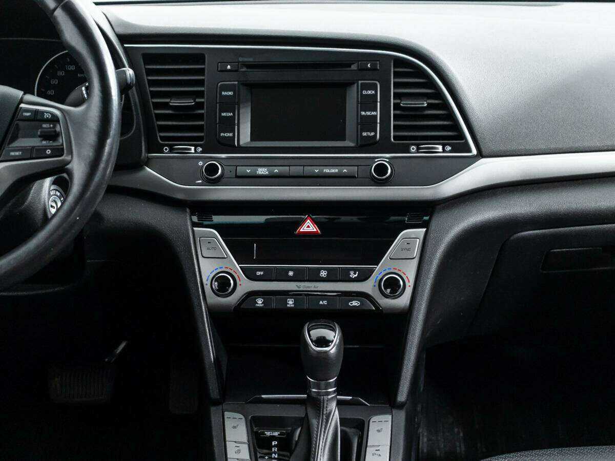 Hyundai Elantra, 2016 Фото №14