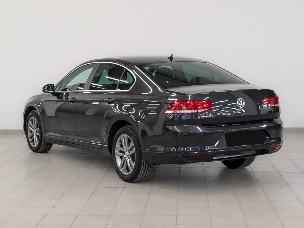 Volkswagen Passat, 2019 Фото №7