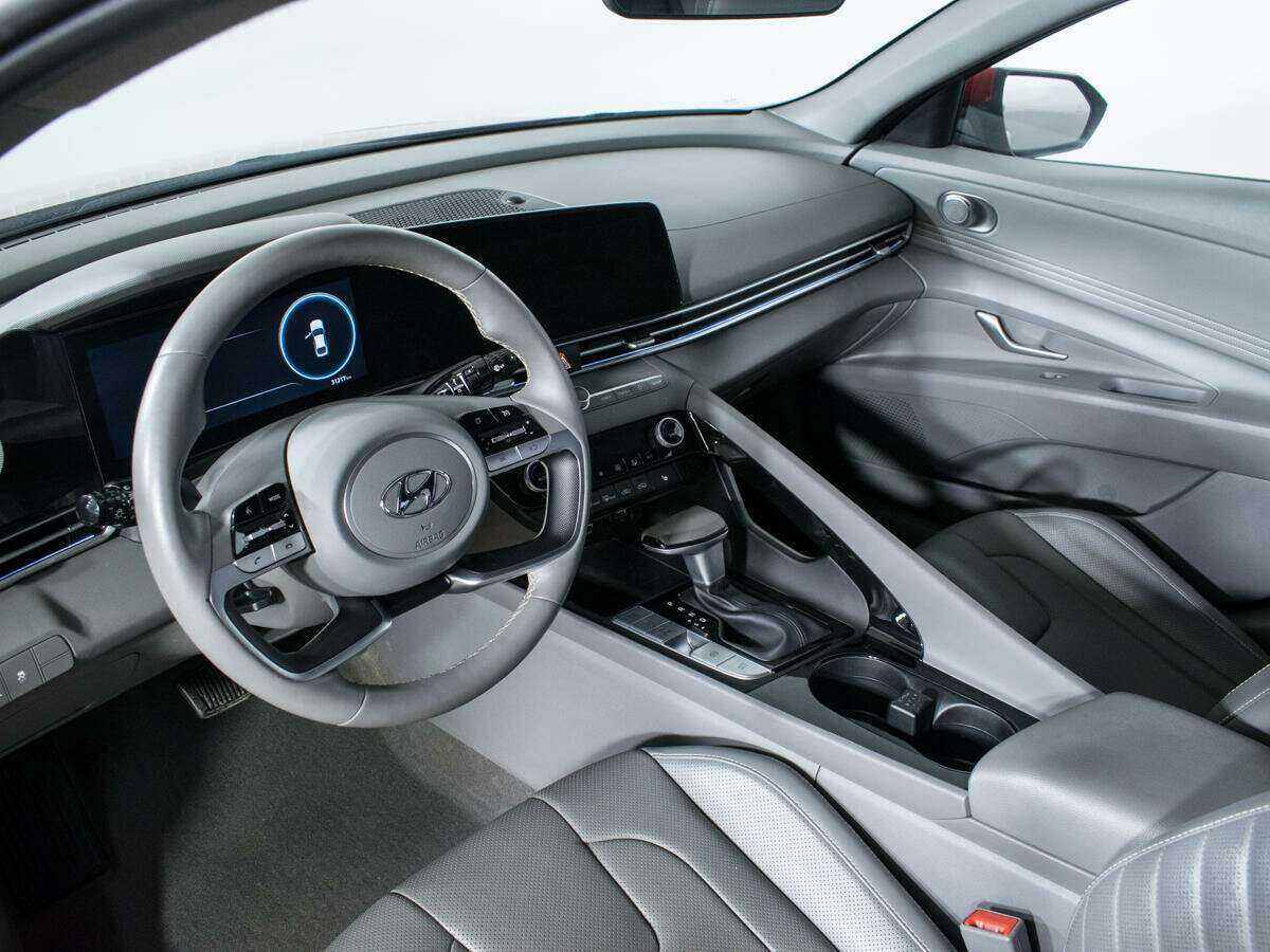 Hyundai Elantra, 2021 Фото №13