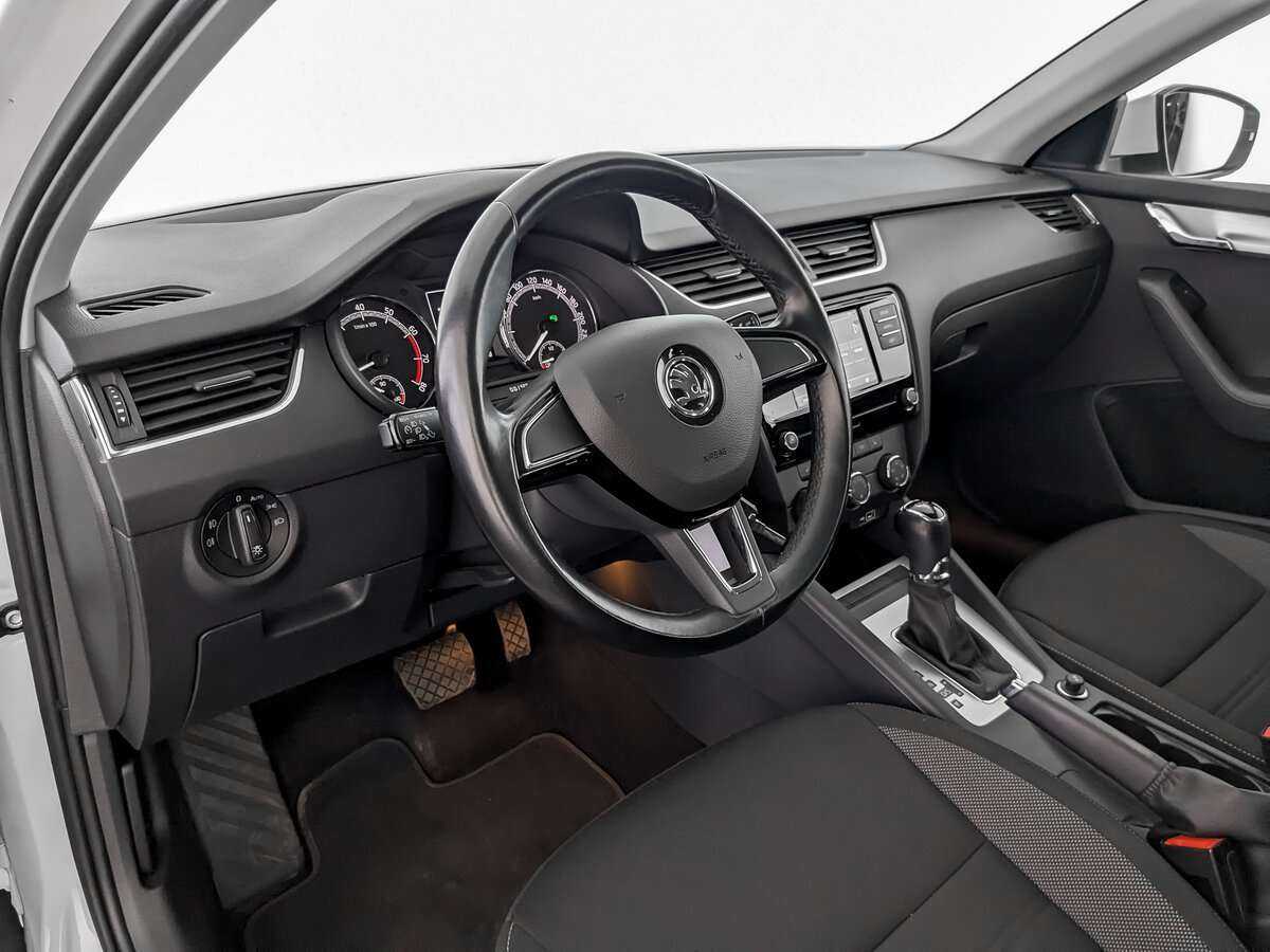 Skoda Octavia, 2020 Фото №14
