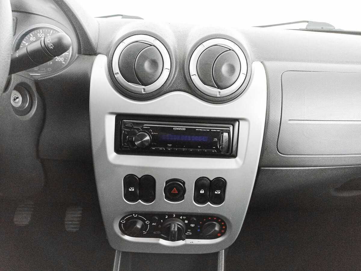 Renault Sandero Stepway, 2014 Фото №13