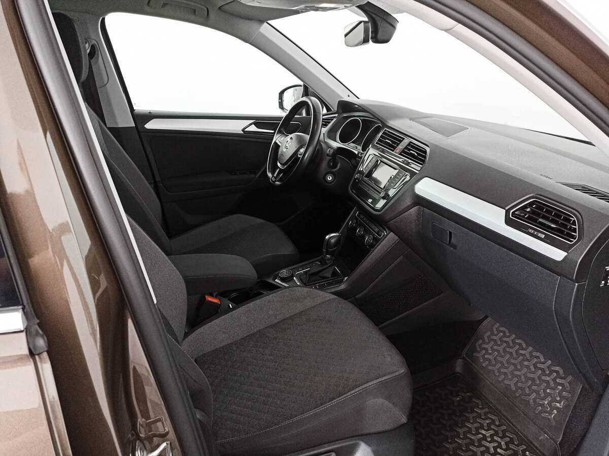 Volkswagen Tiguan, 2017 Фото №9