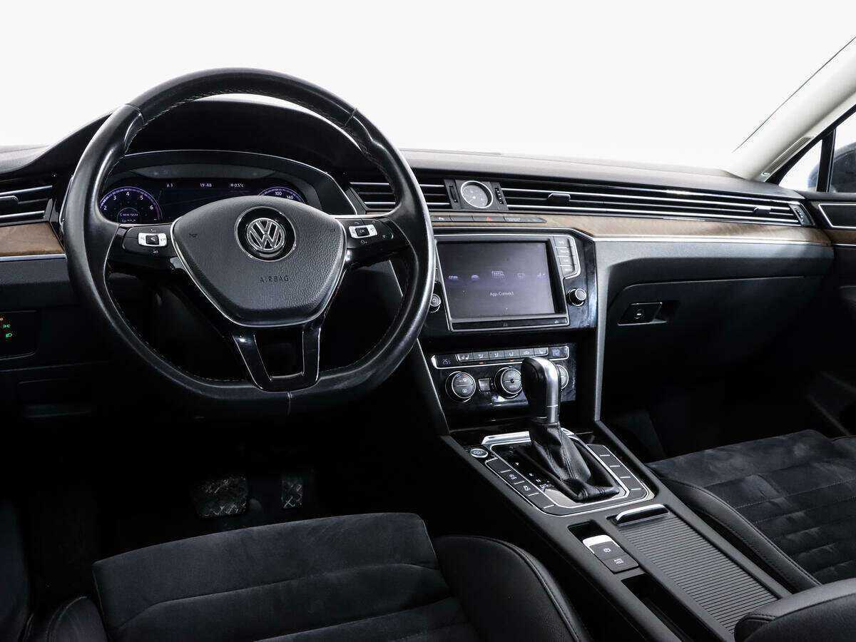 Volkswagen Passat, 2016 Фото №11