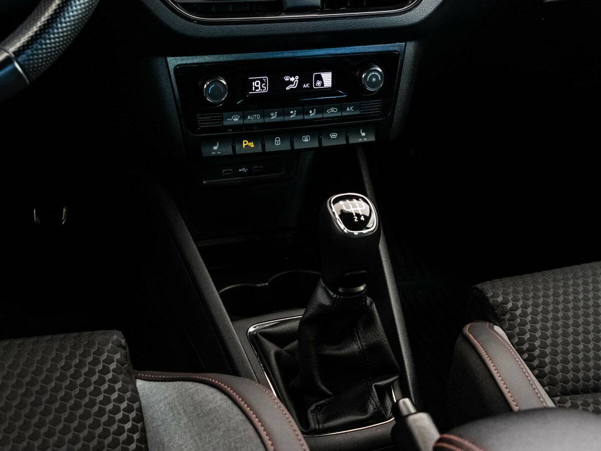 Volkswagen Polo, 2021 Фото №13