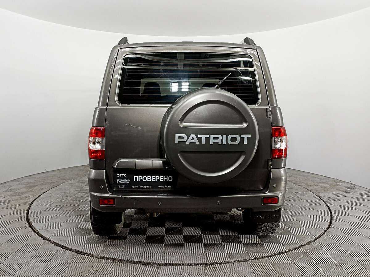 УАЗ Patriot, 2016 Фото №6