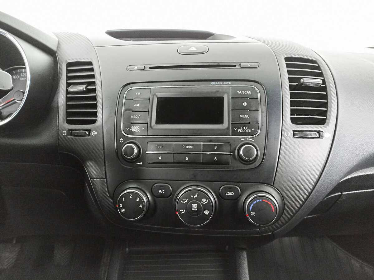 Kia Cerato, 2013 Фото №13