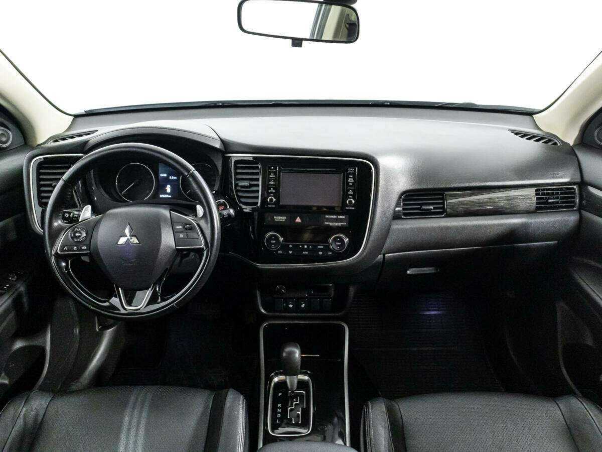 Mitsubishi Outlander, 2017 Фото №13