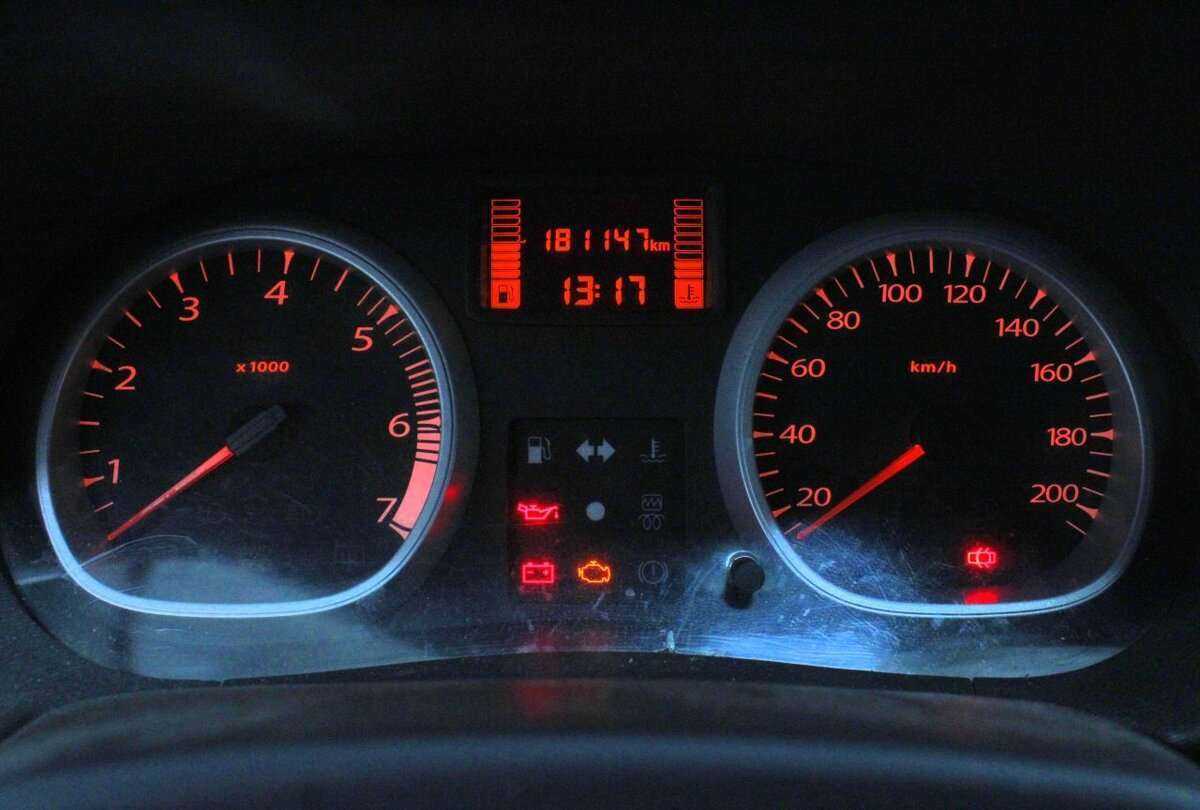 Renault Duster, 2013 Фото №8