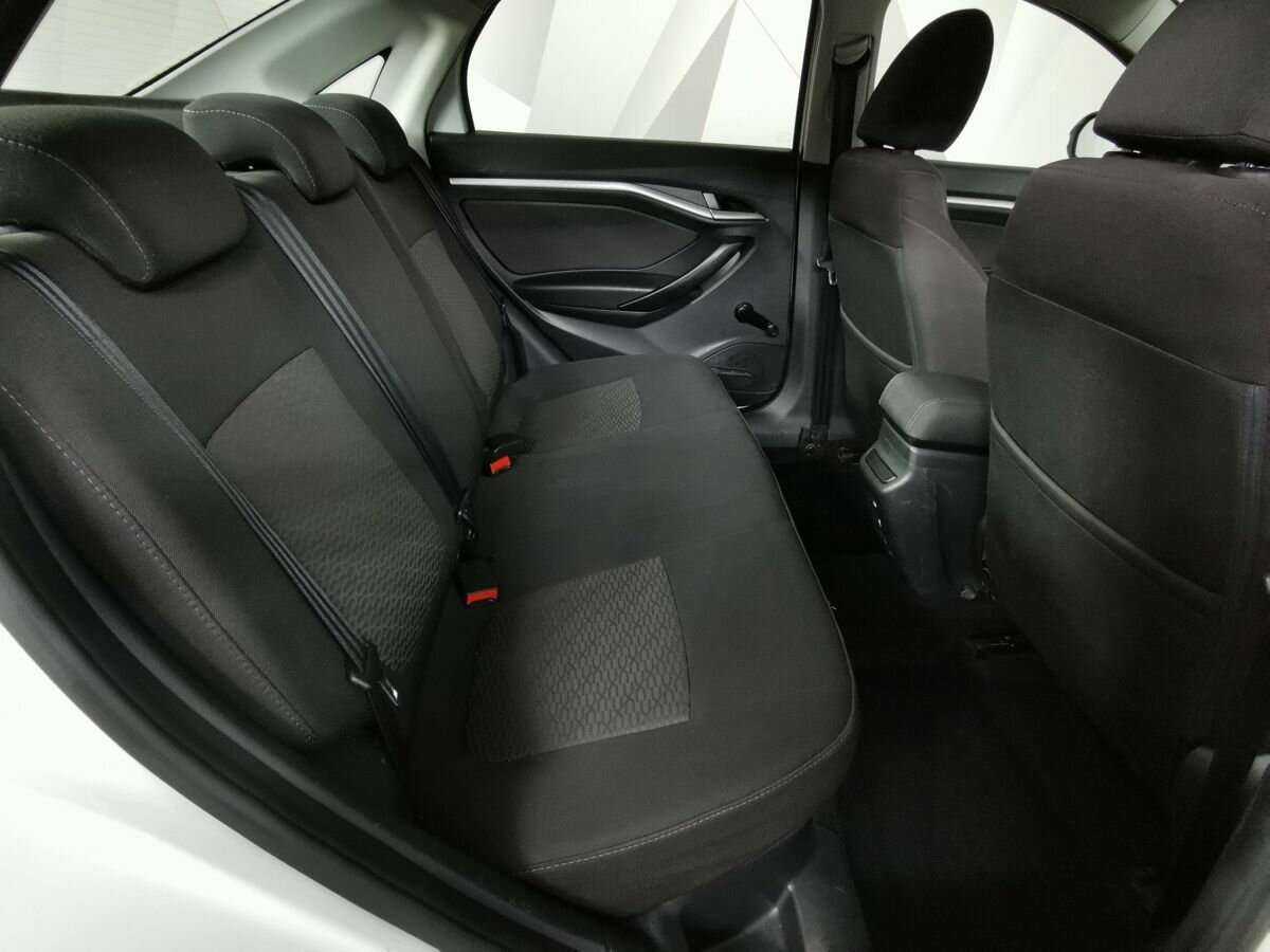 Lada (ВАЗ) Vesta, 2018 Фото №12