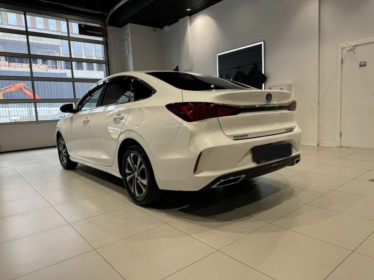 Changan Eado Plus, 2023 Фото №7