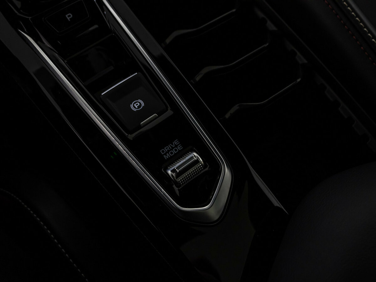 Geely Coolray I Рестайлинг, 2023 Фото №18