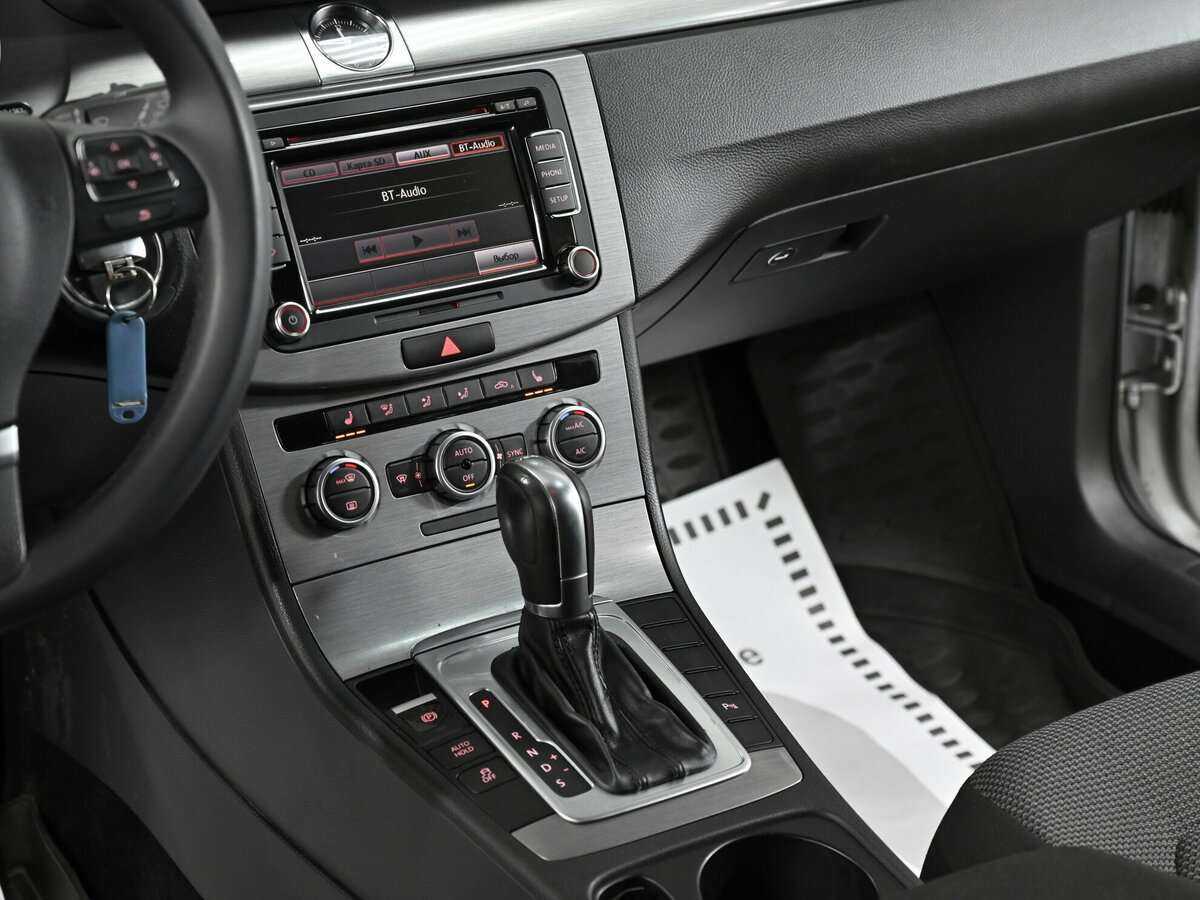 Volkswagen Passat, 2014 Фото №6