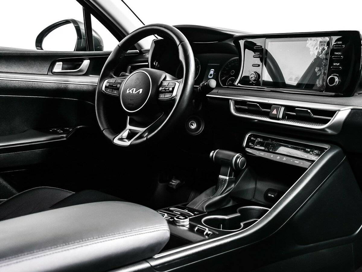 Kia K5, 2023 Фото №9