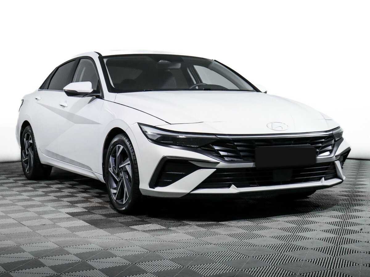 Hyundai Elantra, 2023 Фото №3