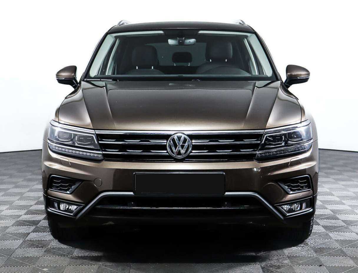Volkswagen Tiguan, 2018 Фото №2