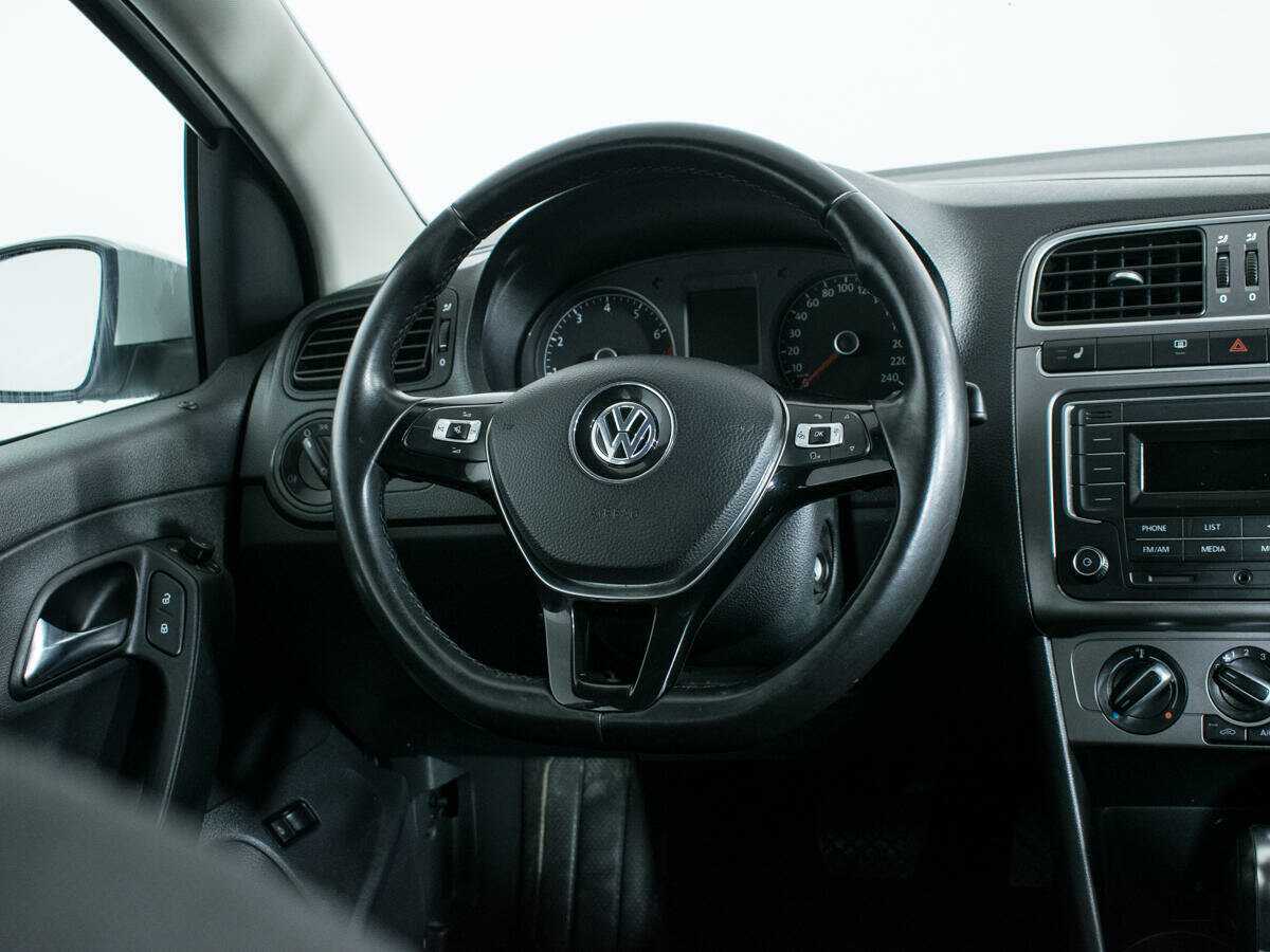 Volkswagen Polo, 2020 Фото №14