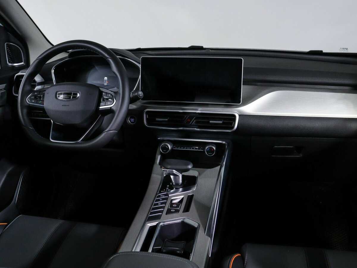 Geely Coolray, 2023 Фото №9