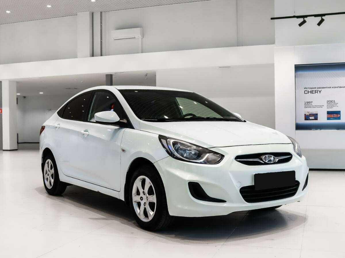 Hyundai Solaris, 2012 Фото №3